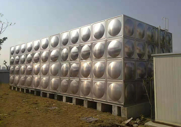 根據不銹鋼水箱的形狀該有哪些分類 根據不銹鋼水箱的形狀該有哪些分類